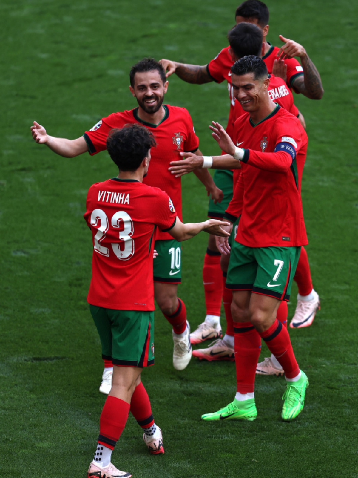 葡萄牙战胜匈牙利,斩获欧锦赛小组赛胜利 葡萄牙战胜匈牙利,斩获欧锦赛小组赛胜利