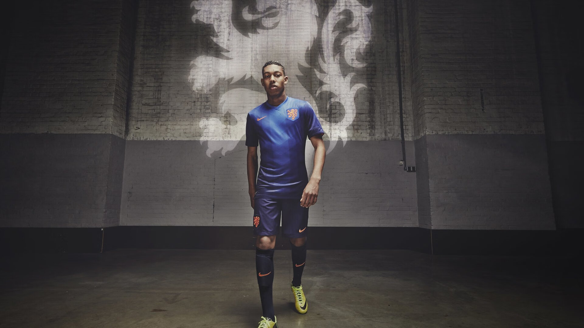 开云官方app入口-欧冠决赛之夜，凯塞多，一座移动的堡垒